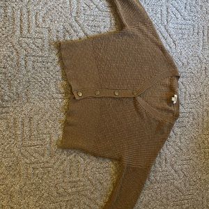 Nine West sweater in the color brown size XXL worn once